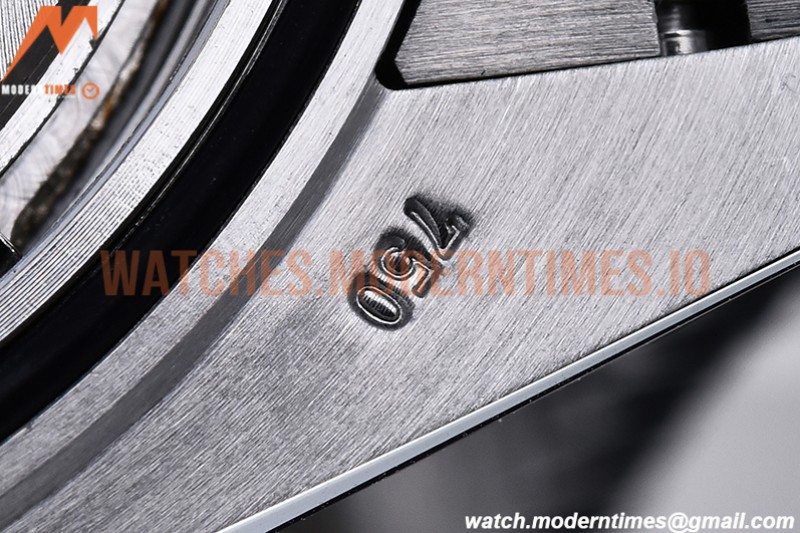 Rolex - DayDate 40mm Flt Pres SS/SS Silv/Dia EWF VR3255