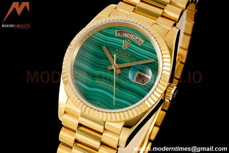 Rolex - DayDate 36mm 18238 Flt Pres YG/YG Malachite Green RAF A2836