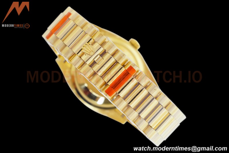 Rolex - DayDate 36mm 18238 Flt Pres YG/YG Malachite Green EWF A2836