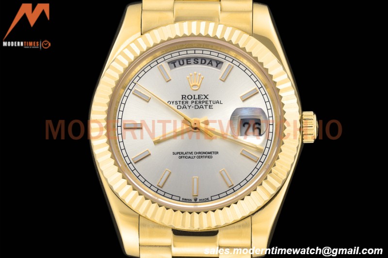 Rolex - DayDate 228238 40mm Flt/Pres YG/YG Silv/Stk GDF MY8215