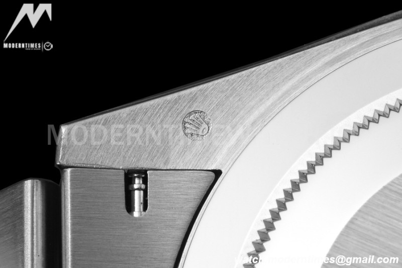 Rolex - DayDate 40mm Flt Pres SS/SS Grey/Stk EWF VR3255