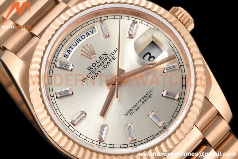 Rolex - DayDate 36mm 128235 Flt Pres RG/RG Silv/Dia V5 QF VR3255