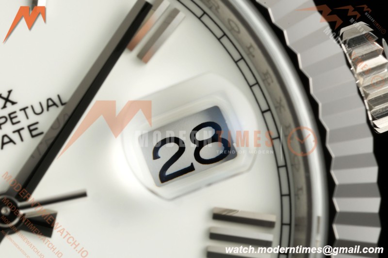 Rolex - DayDate 228239 Gain Weight 40mm Flt Pres SS/SS Wht/Rmn VSF DD3255