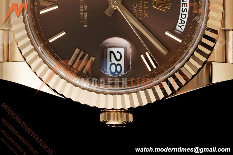 Rolex - DayDate 228235 Gain Weight 40mm Flt Pres RG/RG Brn/Rmn VSF DD3255