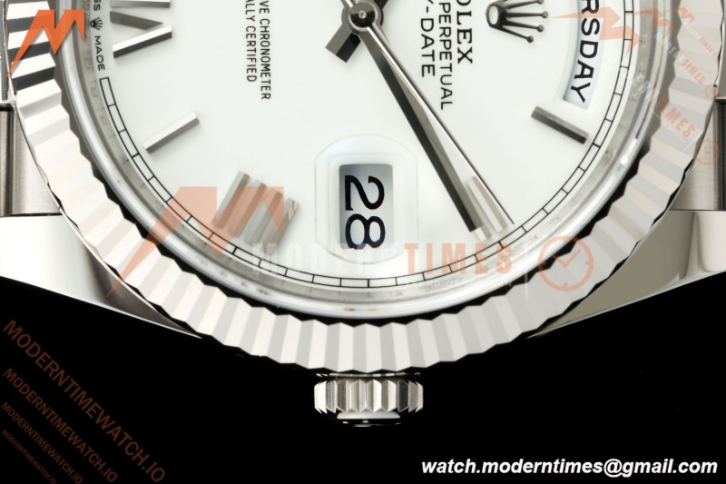 Rolex - DayDate 228239 Gain Weight 40mm Flt Pres SS/SS Wht/Rmn VSF V2 DD3255