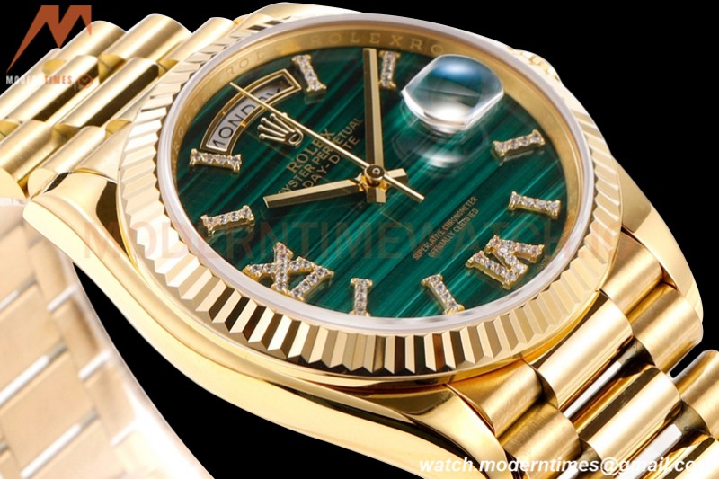 Rolex - DayDate 36mm 128238 Flt Pres YG/YG Malachite Green RAF A2836