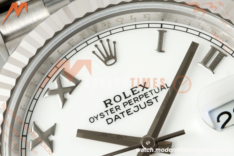 Rolex - Datejust 126334 41mm Jub Flt 904L SS/SS Wht/Rmn VSF DD3235
