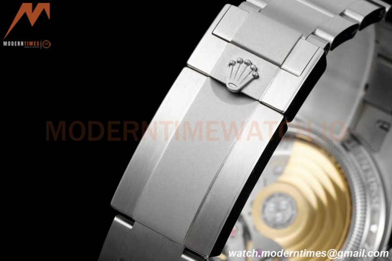 Rolex - Daytona Retro Les Artisans De Genève SS/SS Green ADGF A7750