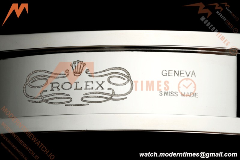 Rolex - Daytona 116500LN 40mm 904L CER SS/SS White 3CF SH4130