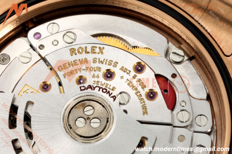 Rolex - Daytona 116505 40mm RG/RG Wht/Stk VF DD4130