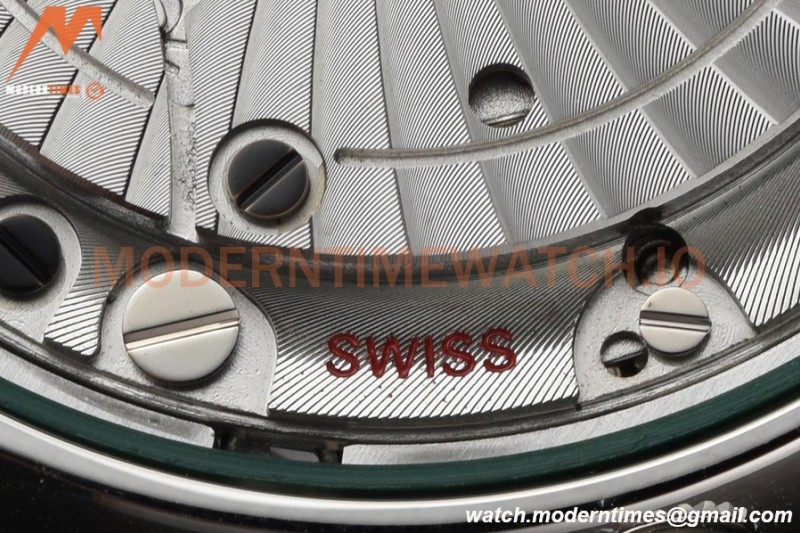 Omega - De Ville Prestige Ladies 34mm SS/SS Silver VSF A8800