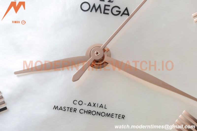 Omega - De Ville Prestige Ladies 34mm SS/SS White MOP VSF A8800