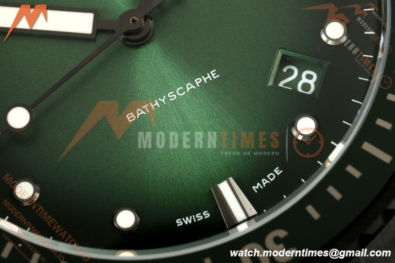 Blancpain - Fifty Fathoms 5000 43.6mm Bathyscaphe Green Cer/Cer Sunburst Green Dial DDDF A1315