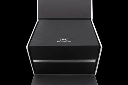 IWC - Black Wooden Box Set Top 1:1 Version with Full Set of Booklets and Card