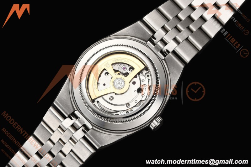 Rolex - Land-Dweller 127334 40mm Jub Flt SS/SS Wht/Stk GDF MY8215