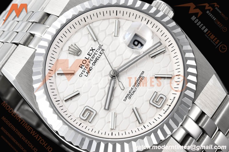 Rolex - Land-Dweller 127334 40mm Jub Flt SS/SS Wht/Stk GDF MY8215