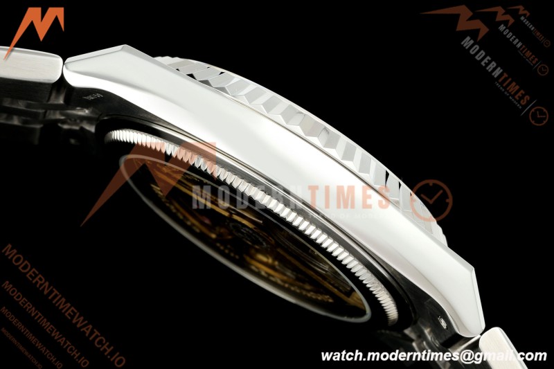 Rolex - Land-Dweller 127234 40mm Jub Flt SS/SS Wht/Stk DIWF A7135