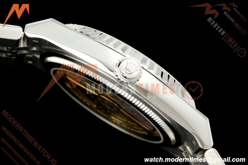 Rolex - Land-Dweller 127336 40mm Jub Flt SS/SS Blu/Stk DIWF A7135