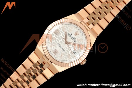 Rolex - Land-Dweller 127335 40mm Jub Flt RG/RG Wht/Stk 2F A7135