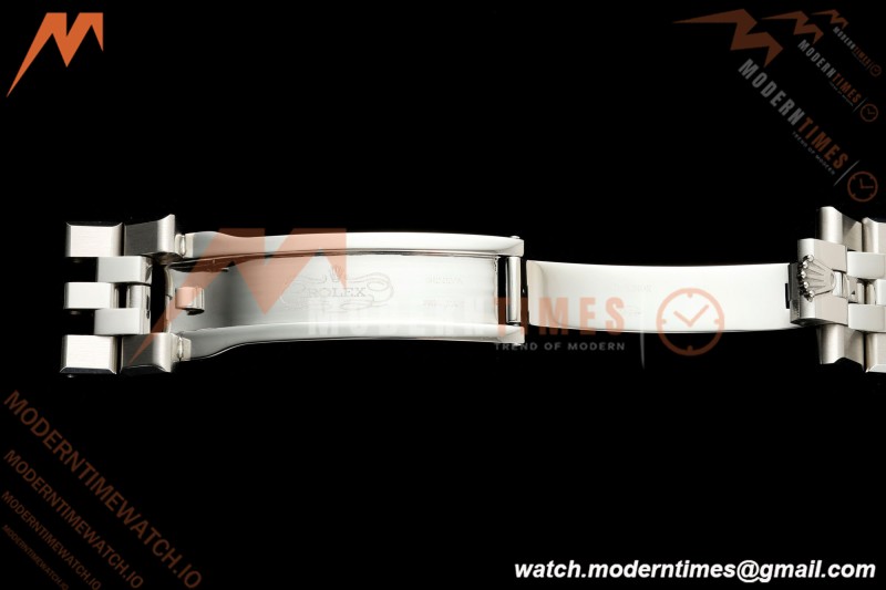 Rolex - Land-Dweller 127334 40mm Jub Flt SS/SS Wht/Stk 2F A7135
