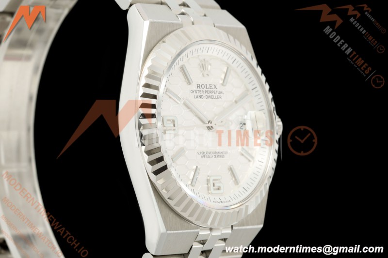 Rolex - Land-Dweller 127334 40mm Jub Flt SS/SS Wht/Stk 2F A7135