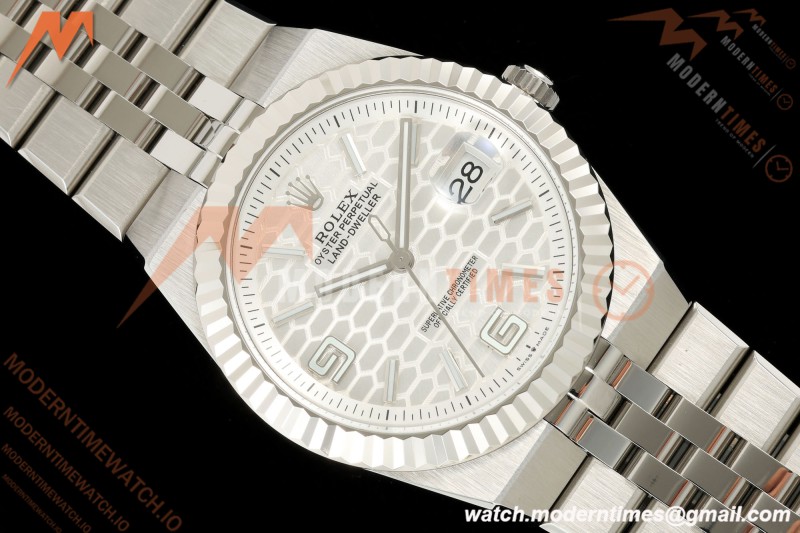 Rolex - Land-Dweller 127334 40mm Jub Flt SS/SS Wht/Stk 2F A7135