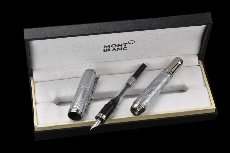 Mont Blanc - Montblanc Fountain Pen Signing Pen Signature Pen MBF04