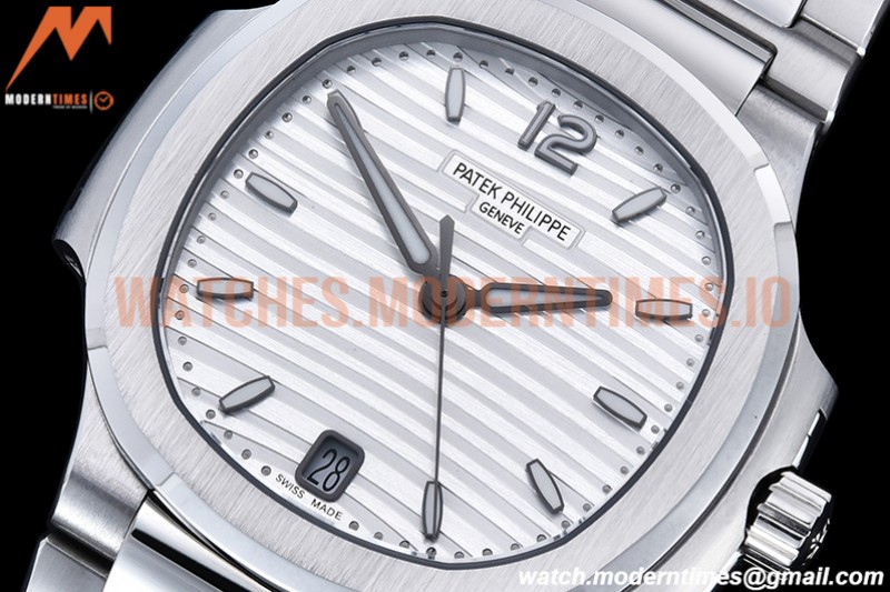 Patek Philippe - Nautilus Ladies 7118 35mm SS/SS Wht/Stk PPF A324