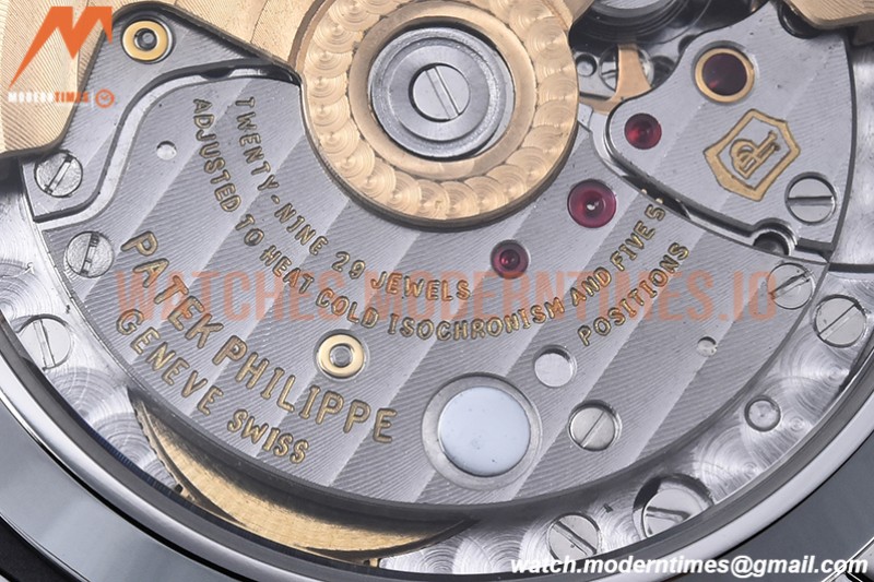 Patek Philippe - Nautilus Ladies 7118 35mm SS/SS Blue/Stk PPF A324