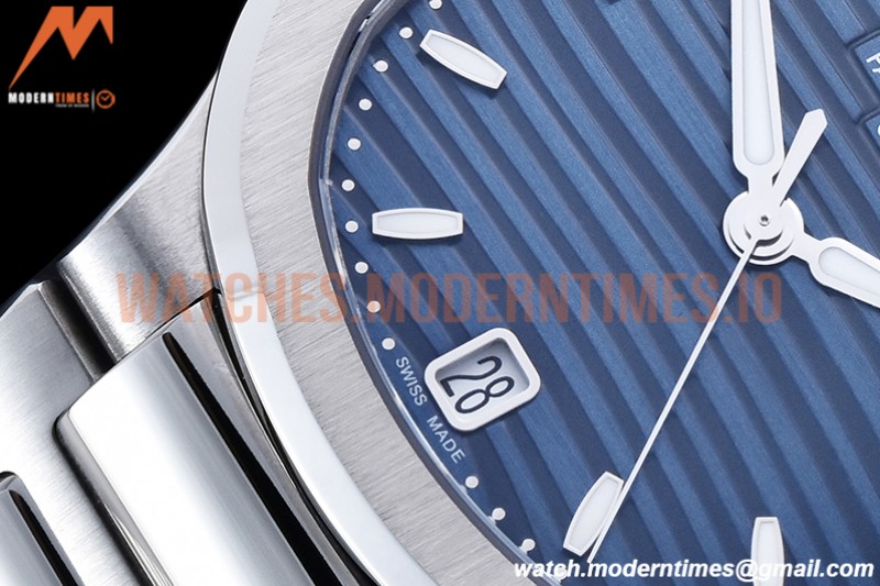 Patek Philippe - Nautilus Ladies 7118 35mm SS/SS Blue/Stk PPF A324