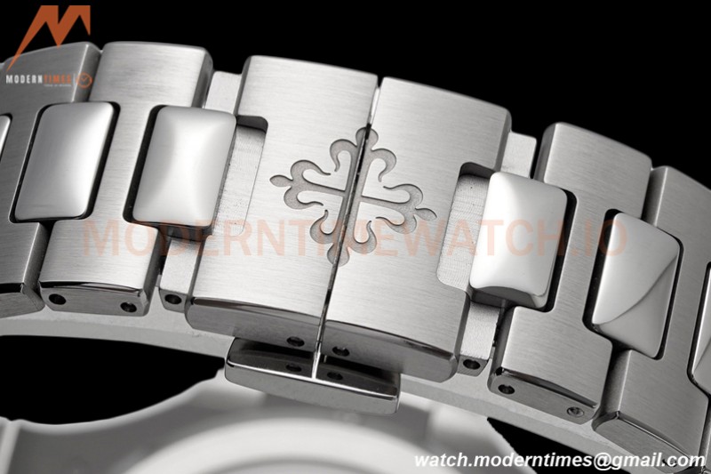Patek Philippe - Nautilus 5811/1G 41mm SS/SS Blue/Stk PPF A330SC