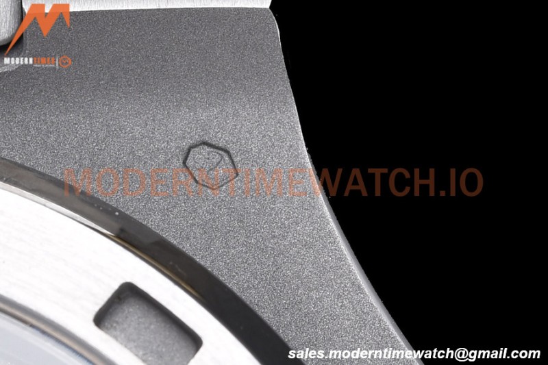 Patek Philippe - Nautilus Automatic 40mm 5711/1A SS/SS Blue PPF A324