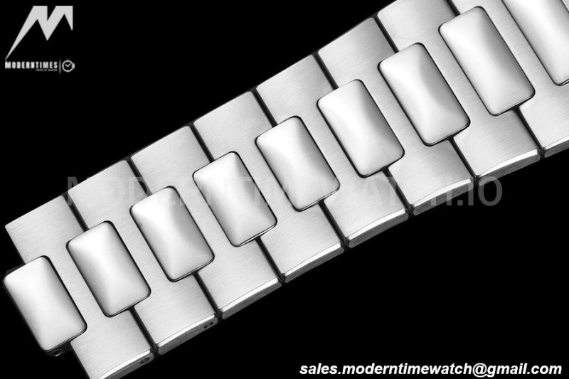 Patek Philippe - Nautilus Automatic 40mm 5711/110P Diamond SS/SS Wht/Dia PPF A324