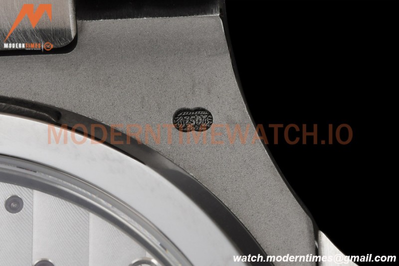Patek Philippe - Nautilus Moon Phase 5722G 40mm Diamond SS/LE Blue PPF A240