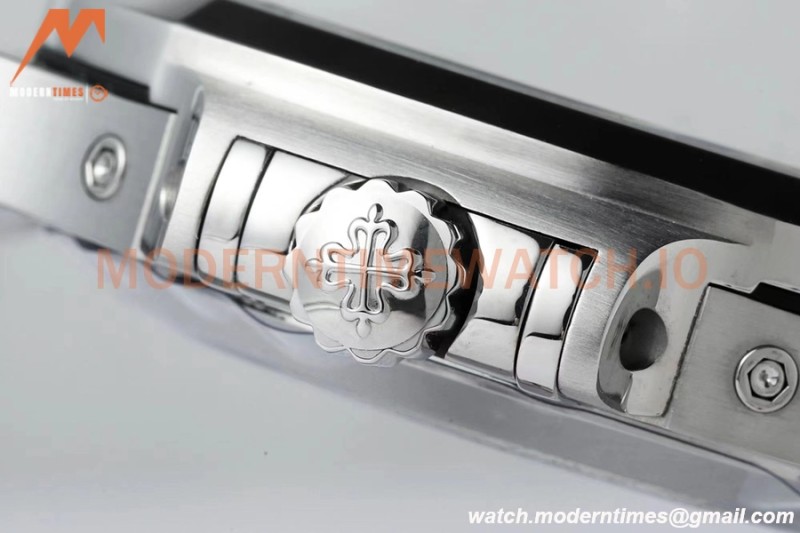 Patek Philippe - Nautilus 40.5mm Annual Calendar 5726/1A SS/SS Grey PPF A324
