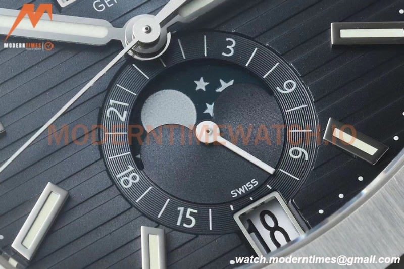 Patek Philippe - Nautilus 40.5mm Annual Calendar 5726/1A SS/SS Blue PPF A324