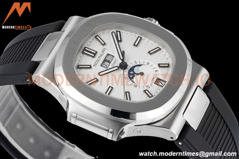 Patek Philippe - Nautilus 40.5mm Annual Calendar 5726/1A SS/RU White PPF A324