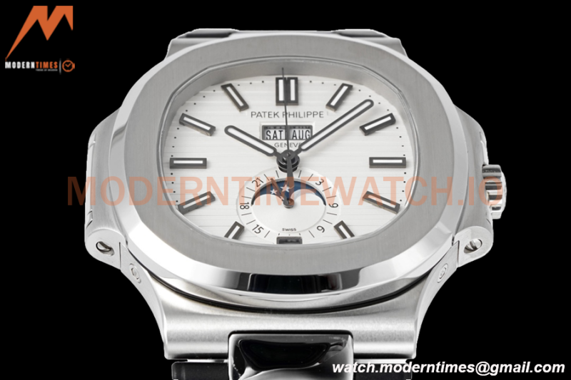 Patek Philippe - Nautilus 40.5mm Annual Calendar 5726/1A SS/RU White PPF A324