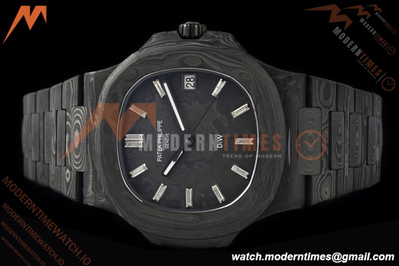 Patek Philippe - Nautilus DiW 5711 40mm Black CER/CER Forged Carbon Crystal Dial DIWF A324CS