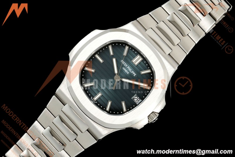 Patek Philippe - Nautilus Automatic 40mm 5711/1A SS/SS Blue DDF DD330