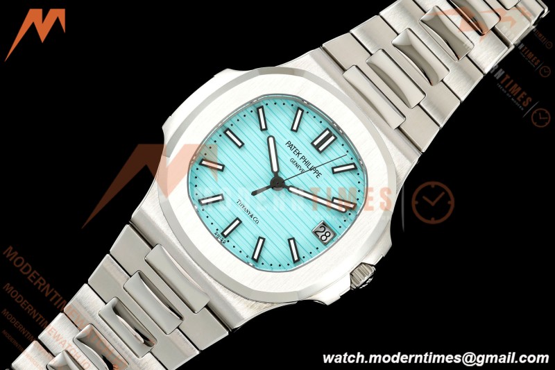 Patek Philippe - Nautilus Automatic 40mm 5711/1A SS/SS Tiffany Blue DDF DD330