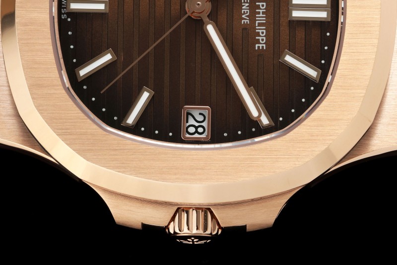 Patek Philippe - Nautilus Automatic Gain Weight 40mm 5711/1R RG/RG Brown DDF DD324