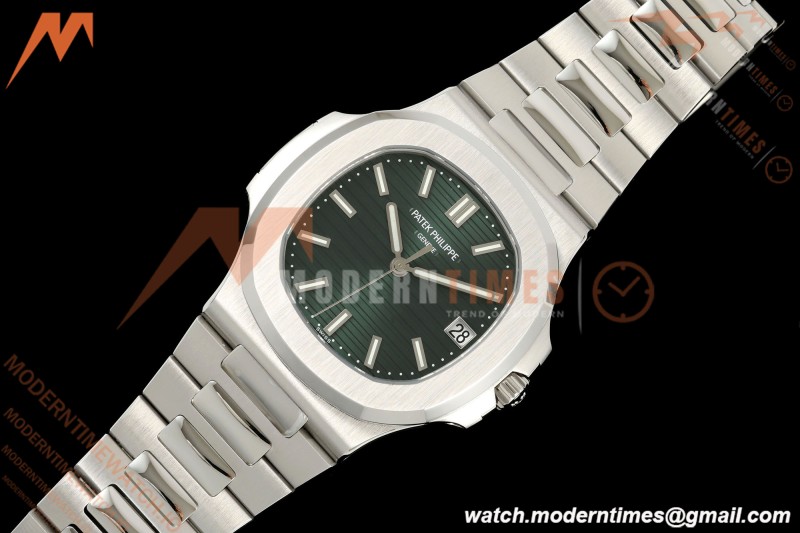 Patek Philippe - Nautilus Automatic 40mm 5711/1A SS/SS Green VF DD324