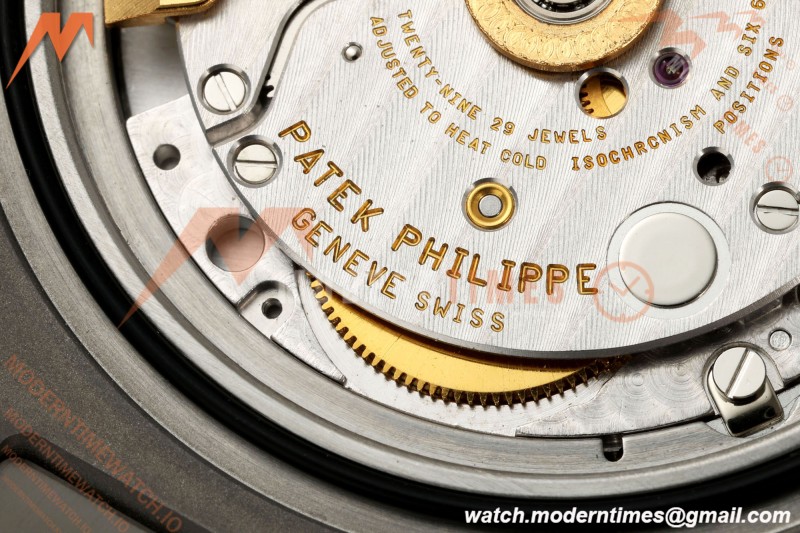 Patek Philippe - Nautilus Automatic 40mm 5711/1A SS/SS Green VF DD324