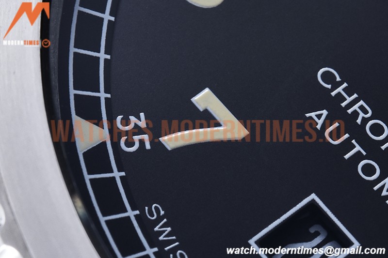 Breitling - Navitimer Aviator 8 SS/SS Black/Num TF A2824