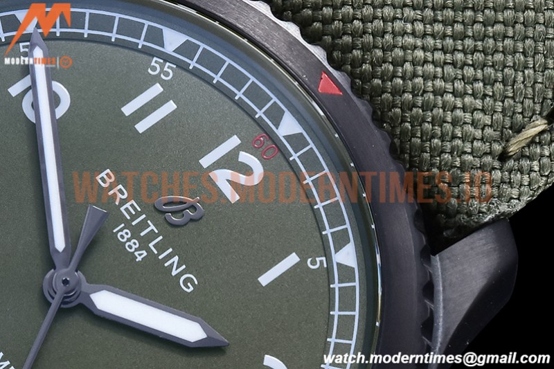 Breitling - Navitimer Aviator 8 DLC/NY Green/Num TF A2824