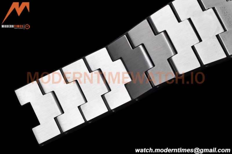 Vacheron Constantin - Overseas 47040 42mm SS/SS White PPF A1226