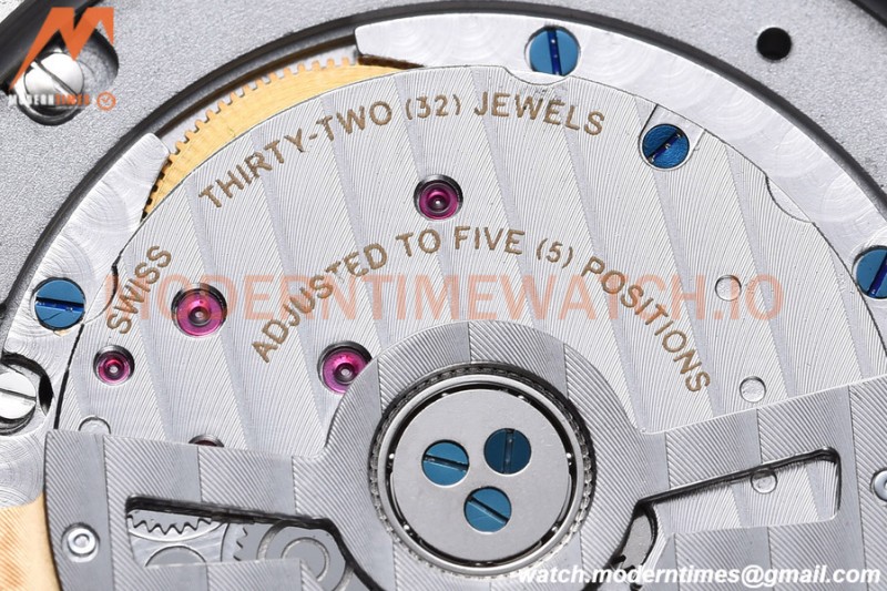 Vacheron Constantin - Overseas 47040 42mm SS/SS Blue PPF A1226