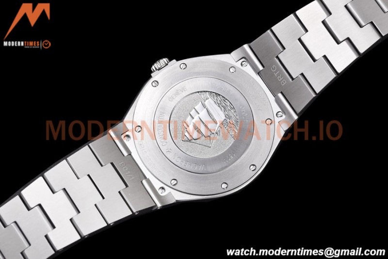 Vacheron Constantin - Overseas 47040 42mm SS/SS Blue PPF A1226