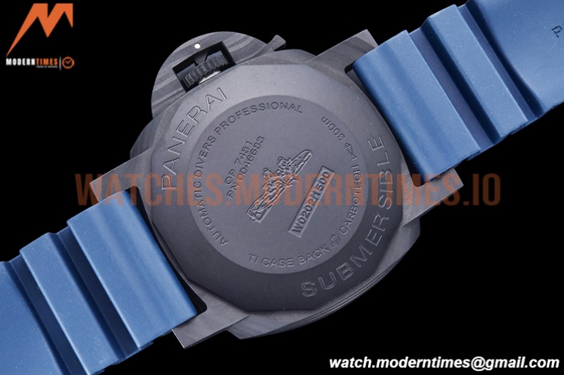 Panerai - Submersible QuarantaQuattro 44mm FC/RU VSF P900